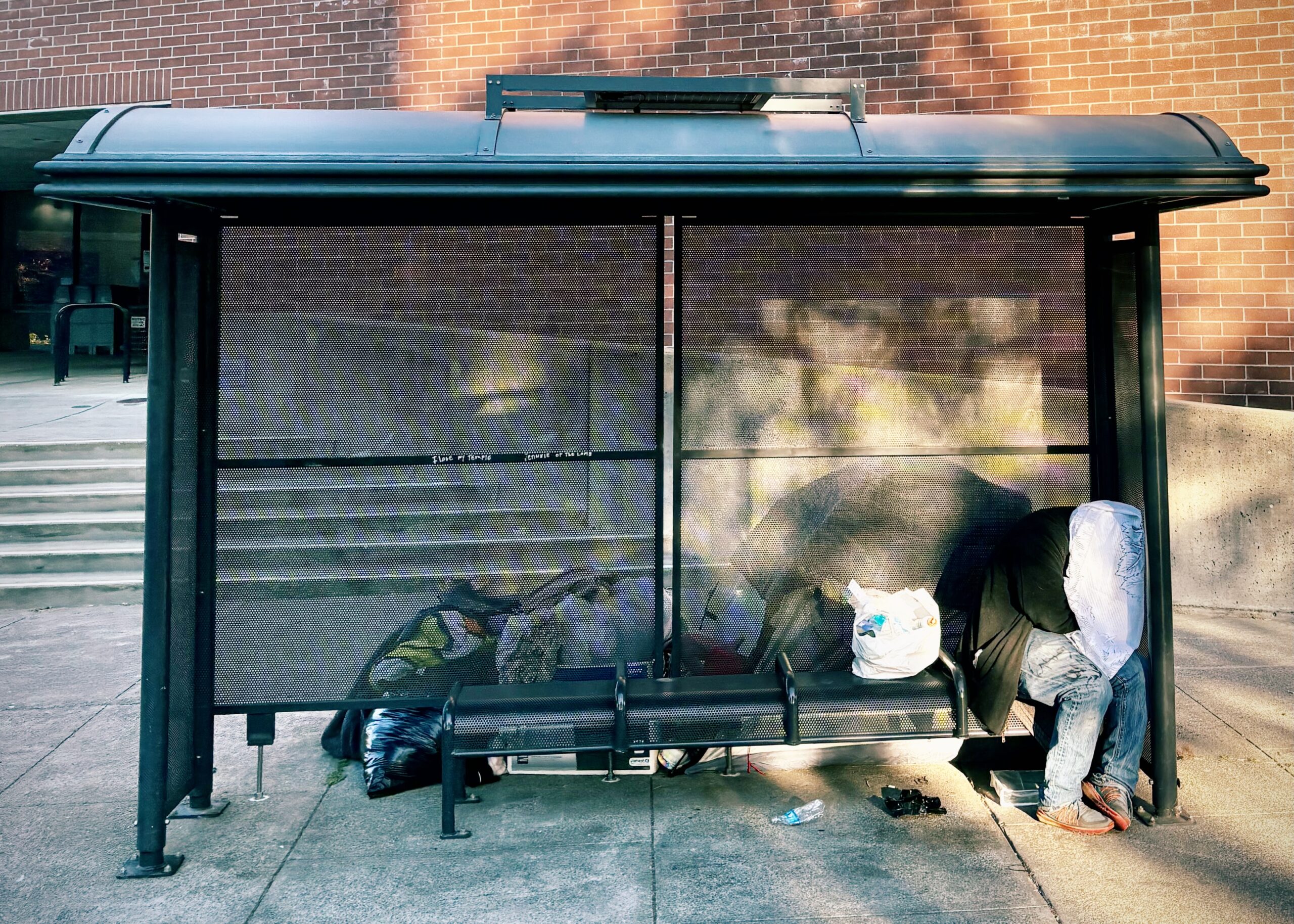 Bench with armrests